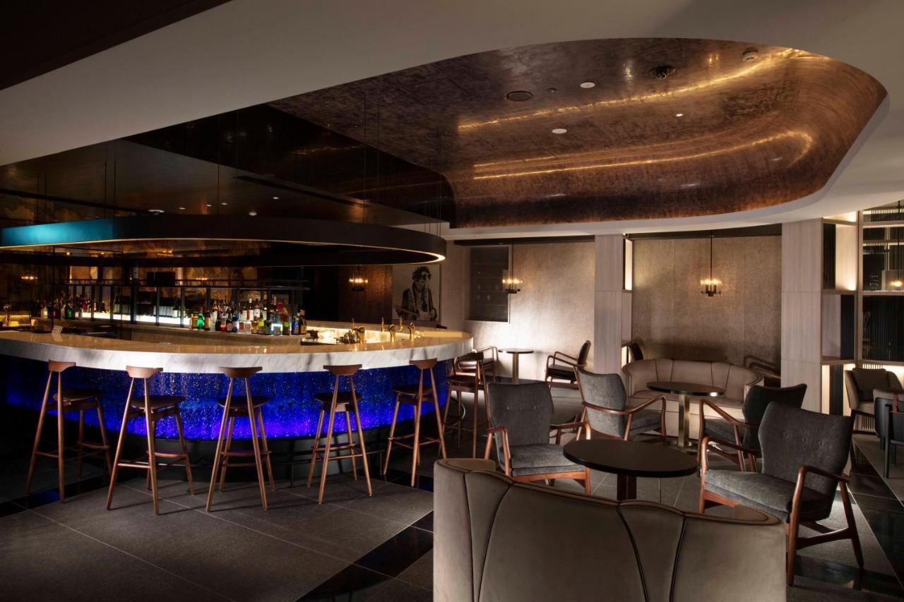 נאהא Hotel Collective מראה חיצוני תמונה The bar at the 101 bar